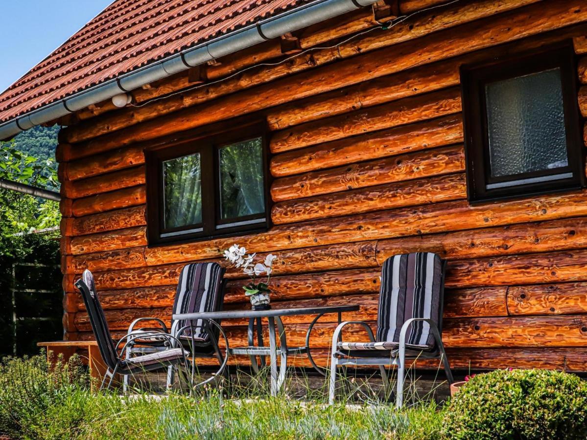 Home Eden Dobrenica Bihać Zewnętrze zdjęcie